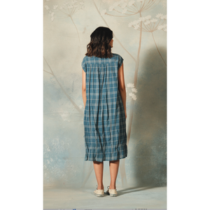 Aparna Cotton Check - Ropa Transpirable Azul Ceniza, Cómoda y Elegante - Product Image 3