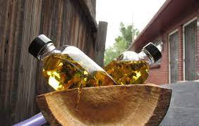 Fabricante Mayorista de Absoluto de Salvia Sclarea 100% Puro y Natural, Absoluto de Salvia Sclarea de Grado Premium Asequible de la India - Product Image 2