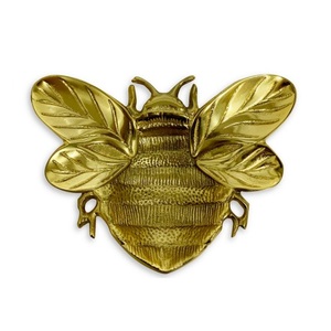 Bandeja de Metal decorativa para servir con forma de abeja de miel y estilo moderno de la mejor calidad para hoteles y restaurantes en casa con logotipo personalizado - Product Image 2