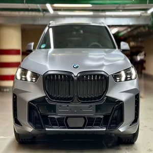 Nuevo SUV Automático Gris 2024 2025 X5 40d IV con Neumáticos R18, Euro VI e Interior Claro - Product Image 1