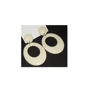 Pendientes de gota bordados de resina hechos a mano de La India, joyería de moda de alta calidad para mujeres y niñas, estilo clásico - Product Image 1