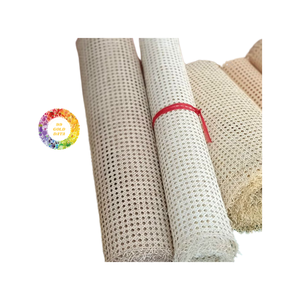 La sangle en rotin synthétique de qualité supérieure, facile à installer, apporte une touche élégante et moderne aux conceptions de meubles - Product Image 1