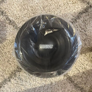 พร้อมจัดส่ง ซับวูฟเฟอร์ติดรถยนต์ Sundowns Audio ZV6-18 D1 ของแท้ใหม่เอี่ยม แบบคู่ 1 โอห์ม + มีการรับประกัน มีสินค้าในสต็อก - Product Image 1