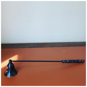 2025 noir métal étouffeur cloche bougie extincteur maison et décor Ins Style artisanat lanterne pour les mariages - Product Image 1