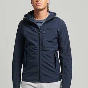 Venta caliente Nueva llegada Chaqueta Softshell En Precio al por mayor Venta al por mayor Ropa al aire libre Hombres Chaqueta Softshell - Product Image 3