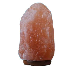 Lámpara de sal de cristal de roca Rosa natural del Himalaya de las colinas de los pies de la cordillera del Himalaya en Pakistán Regalo natural - Product Image 6