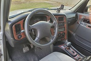 Offre exceptionnelle : Berline exécutive d'occasion 2004 L T I T X I I - Product Image 2