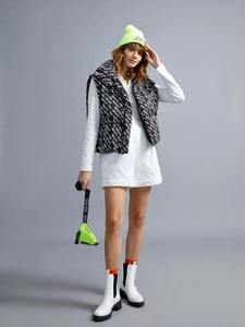 Chaleco acolchado de alta calidad para mujer, chaqueta sin mangas de burbujas a la moda de invierno, chaleco con cremallera de Color sólido - Product Image 6