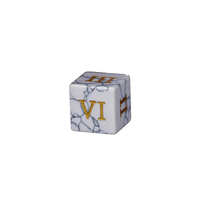 Ensembles de dés de pierres précieuses Howlite blanches naturelles D20 personnalisées pierre gravée pour le jeu pour les Vikings gros dés de pierre de cristal