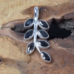 Colgante de Plata de Ley 925 con el mejor diseño, piedra preciosa de ónix negro con ajuste de bisel chapado en oro, regalo de boda para amor estampado 925 - Product Image 4