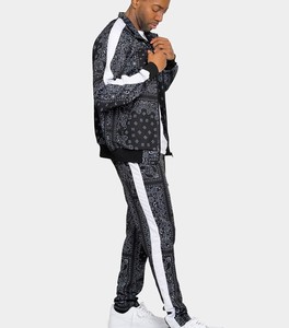 Wedix Sports High Quality Men's Fashion Pullover Sportswear Custom Logo Oversized Striped Hoodie Winter Fleece <b>Track</b> <b>Suits</b> - Product Image 4