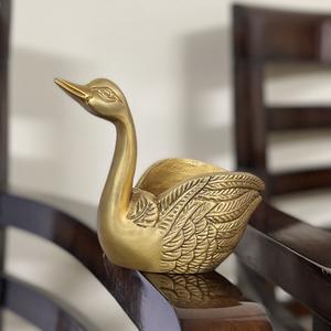 Bol à chocolat en aluminium d'aspect moderne fait à la main en forme de canard bol de service aux fruits secs finition dorée bonbons bol de service à vendre - Product Image 2