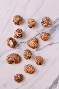 Champignons biologiques de haute qualité, champignons sauvages séchés, meilleur prix au Vietnam - Product Image 3