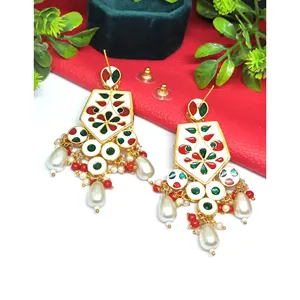 Boucles d'oreilles pendantes Meenakari Kundan blanches plaquées or 22 carats, bijoux de mode - Product Image 2