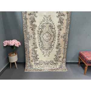 Alfombra Vintage de 3.9x6.7 pies, Alfombra Turca, Alfombra Ombré Marrón Grisáceo - Product Image 1