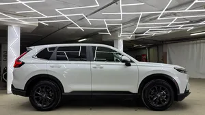 2026 CR-V VI USED Low Mileage Sound Engine AUTOMATIC Transmission <b>Panoramic</b> roof lights Ready to Ship - Product Image 4