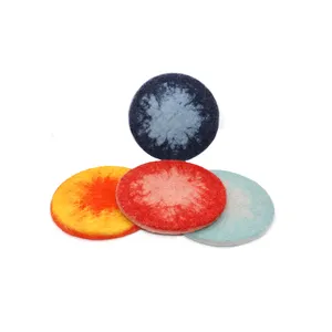 Nieuwste Hoge Kwaliteit Handgemaakte Milieuvriendelijke Kleurrijke Hittebestendige Vilten Wol Cup Pot Pan Hot Tie Dye Coaster