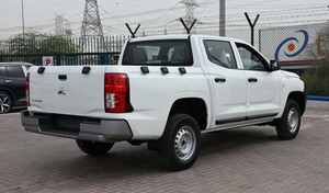 Mitsubishi L200 Triton Sportero GL 2.4L Turbo Diésel Manual, Usado, con Poco Kilometraje - Product Image 6