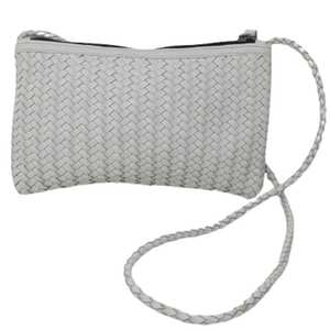 กระเป๋าสะพายที่ทนทานและมีสไตล์เหมาะสำหรับใช้ในชีวิตประจำวันการเดินทางและสำนักงานสั่งซื้อจำนวนมากจากผู้ผลิตอินเดียที่เชื่อถือได้ - Product Image 3