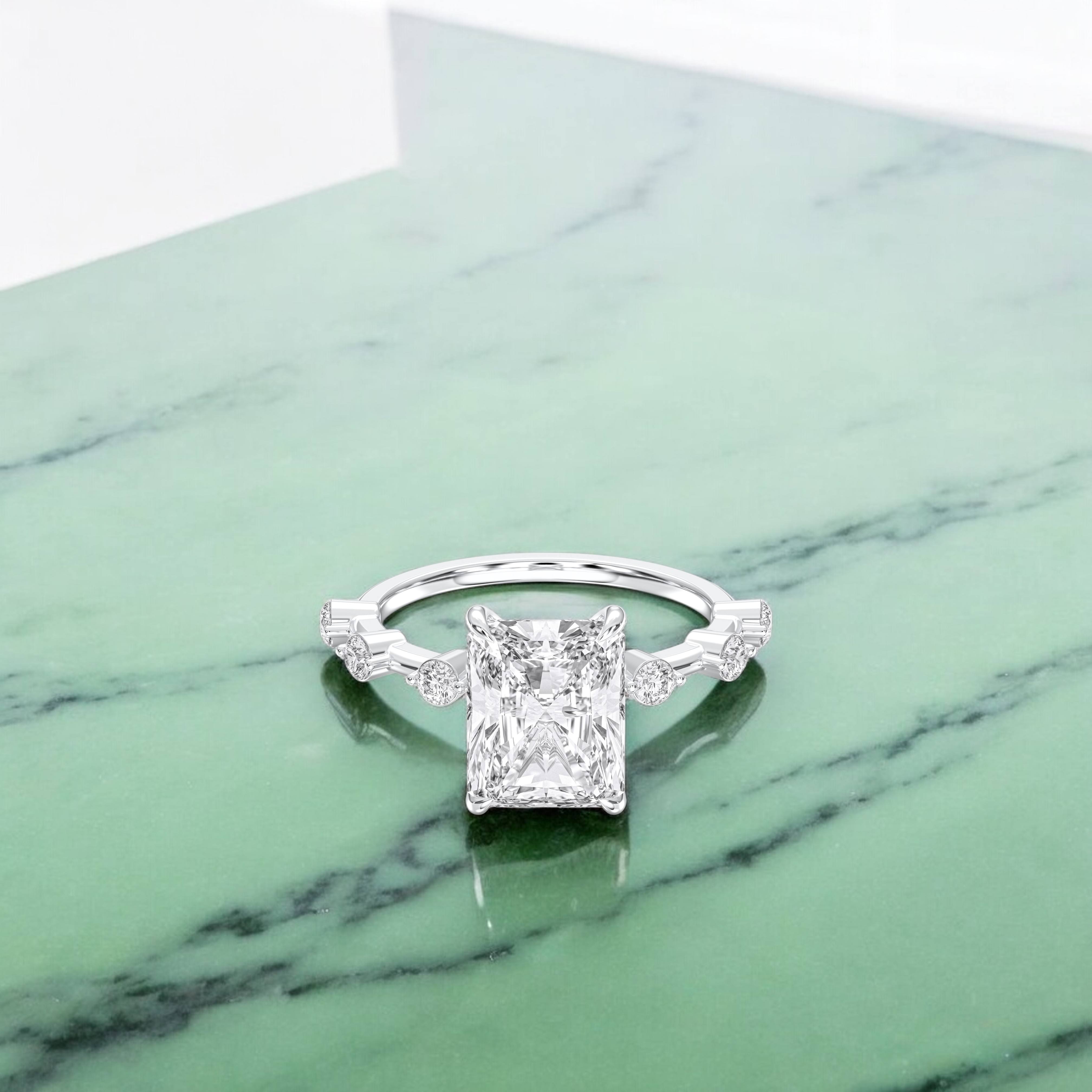 ทองคำขาว 18K