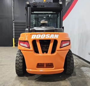 Offre exclusive aux enchères pour chariots élévateurs pneumatiques D70S-7 2021, capacité de maintien de 15 500 lb - Product Image 3