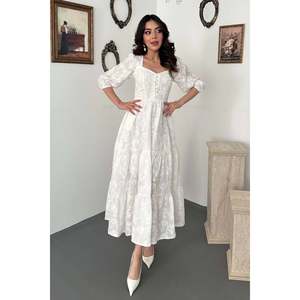 Vestido Blanco Bordado con Botones - Blanco - Product Image 2