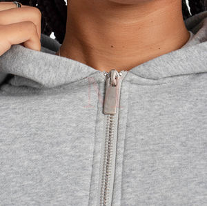 Vente en gros Nouvel arrivage de sweats à capuche zippés pour hommes 100% coton avec logo personnalisé Conception de poche Motif solide Entièrement personnalisable Teint uni - Product Image 4