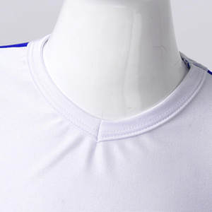 Uniformes de Porristas Juveniles Personalizados OEM, Impresión por Transferencia de Calor, 100% Poliéster, Diseños Personalizados, Traje de Porrista en Blanco - Product Image 5