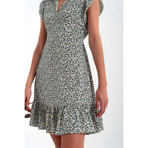 มินิเดรสแขนพองระบายลายดอกไม้เล็กๆ สีเขียว ระบายอากาศได้ดี ไซส์ XS-XXL แบบไร้สาย ดีไซน์รูชชิ่งหวานๆ สีพื้นธรรมชาติ เหมาะสำหรับใส่ในวันสบายๆ - Product Image 6