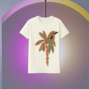 Camiseta de algodón blanco con bordado de cuentas florales y mariposas Camiseta bordada con flores y mariposas hecha a mano Artesanía artesanal - Product Image 6