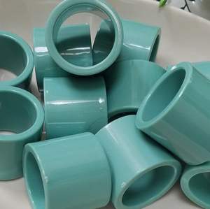 Anneaux de serviette en résine en gros, de couleur verte, pour la décoration de mariage rustique et les arrangements de fête saisonniers charmants - Product Image 1