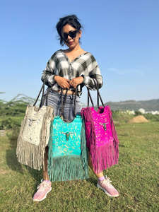 Nouveau Offre Spéciale Discount métallisé fourrure cuir fourre-tout sacs femmes sous les bras sacs à main haute qualité taureau crâne pièce sac à provisions - Product Image 5