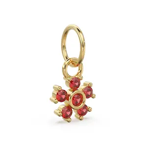 Colgante Redondo de Oro Amarillo de 14k Hecho a Mano con Engaste de Diamantes y Racimo de Rubíes Naturales, Regalo para Uso Diario - Product Image 2