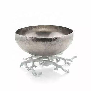 ถาดเสิร์ฟโลหะทรงกลมดีไซน์ทันสมัยพร้อมที่จับผีเสื้อสำหรับตกแต่งงานปาร์ตี้อุปกรณ์ตกแต่งถาดเสิร์ฟของตกแต่ง - Product Image 6