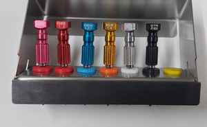 ชุดเครื่องมือกระแทกกระดูกแบบใช้มือสำหรับศัลยกรรมกระดูกและข้อ รุ่นใหม่ล่าสุด 6 หัวกระแทก สแตนเลส ใช้ซ้ำได้ คุณภาพสูง ใช้งานด้วยมือ - Product Image 3