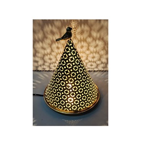 Material metálico de la mejor calidad con mango de madera Quemador de decoración navideña de diseñador elegante para proveedores mayoristas - Product Image 1