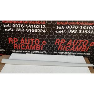 Moldura de Puerta Delantera Derecha para FIAT Stilo Sedán 3P (01>10) 735321695 - Product Image 3