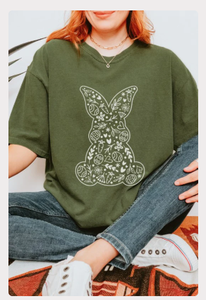 2025 nueva tendencia 100% algodón Mujer Floral conejito Pascua impreso gráfico camiseta - Product Image 5