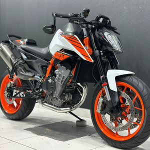 Motocicleta 890 DUKE R 2022 - Product Image 1