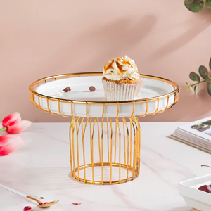 Présentoir à gâteau en métal doré antique Design étranger personnalisé Événements à domicile Décorations de table de mariage Taille normale - Product Image 1