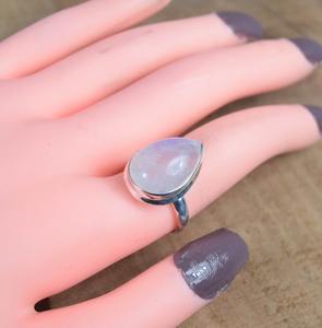 Joyería de plata sólida 925 clásica hecha a mano para mujer, anillo de estilo bohemio de piedra lunar de Plata de Ley 925, regalo para hermana - Product Image 2