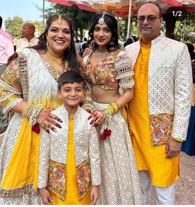 High Quality Embroidery Georgette Lace Fabric with Border for Making Wedding Dresses for Ladies and <b>Mens</b> From Indian Exporter - Product Image 3