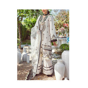 Fabrication des produits les plus populaires Collection de robes d'été décontractées pour femmes 2023 - Product Image 1