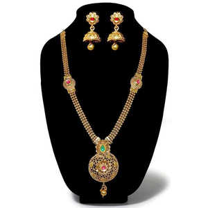 Kriaa 1109817 Conjunto de joyería fina Zircon chapado en oro y diamante con collar de patrón religioso de piedra de pota - Product Image 1