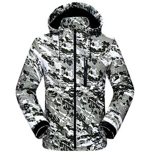 Sublimación hecha en fábrica OEM Venta caliente Chaqueta de concha suave personalizada Senderismo Impermeable Cálido Cuello alto Cremallera Diseño de impresión Hombres - Product Image 4
