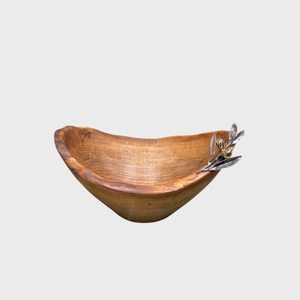 Tazón de madera decorativo atractivo para el hogar, cuenco curvo de madera de alta calidad con acento de hoja de Metal plateado al mejor precio - Product Image 1