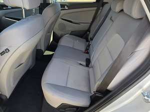 Hyundai Tucson SE 2017 Ligeramente Usado, SUV de 4 Puertas (2.0L 4 Cilindros 6A) - Product Image 6