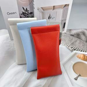 Estuche para Gafas de Sol de Cuero PU con Logotipo Personalizado, Bolsa de Almacenamiento de Gafas de Primera Calidad para Hombre y Mujer, Bolsa para Gafas de Sol de Cuero PU Personalizada OEM - Product Image 2