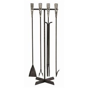 Ensemble d'outils de feu en fer brossé avec texture rustique et support stable idéal pour les feux de bois et les coins de poêle à bois - Product Image 1