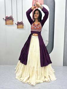 Lanzamiento de Navratri Special Lehenga Choli Fabric Pure Cotton con Gamathi & Real Mirror Work - Product Image 3